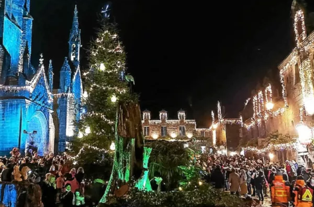Illuminations de Noël à Locronan